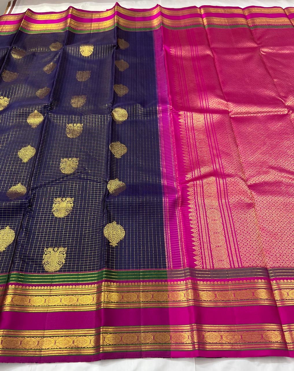 Classic Navy Blue & Pink 2gm Zari Kanchipuram Handloom Silk Saree SS25845