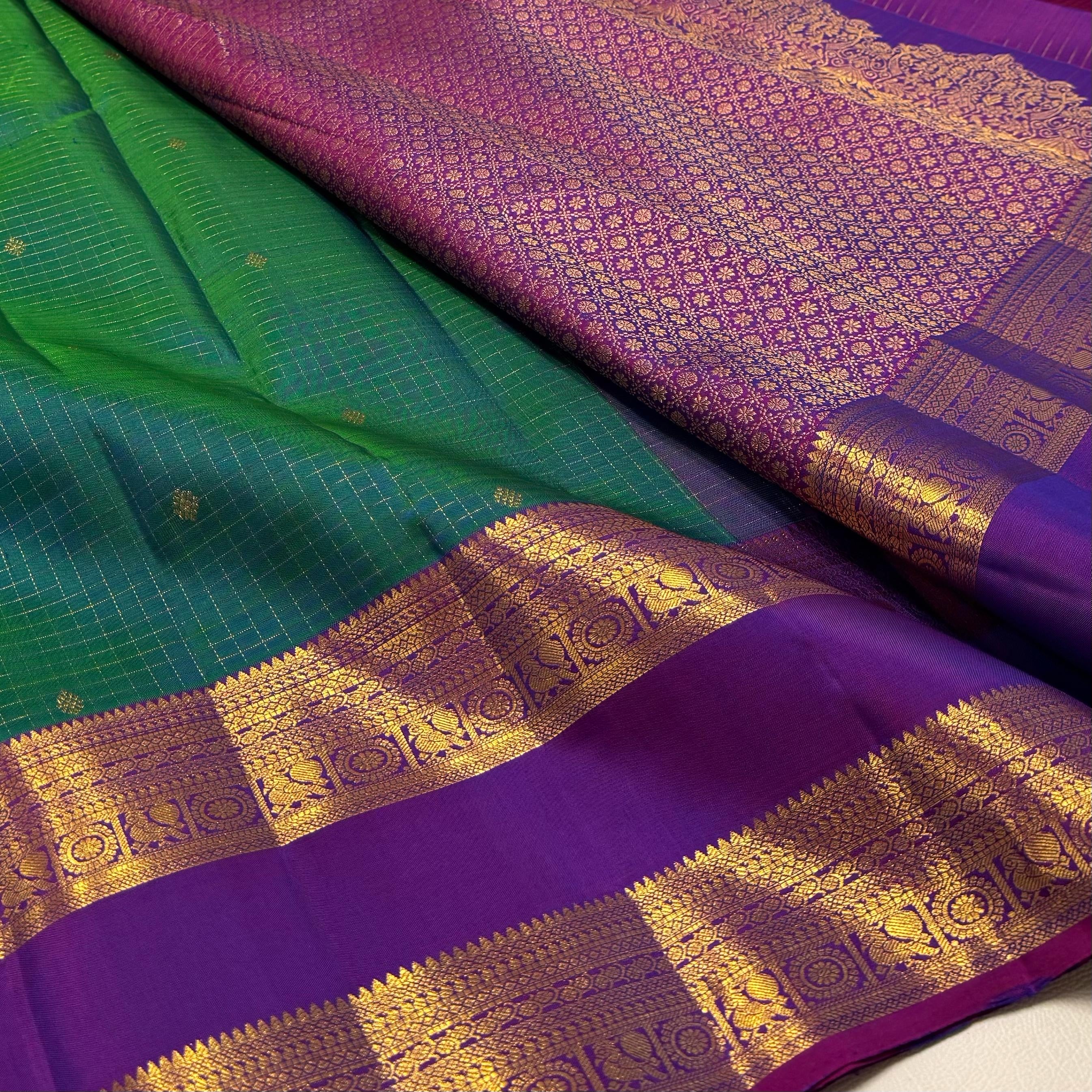 Classic Peacock Green & Wine Red 1gm Zari Elegance Kanchipuram Handloom Silk Saree SS24547