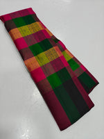 Load image into Gallery viewer, Classic Wine Red Checker 2gm Zari Elegance Kanchipuram Handloom Silk Saree SS28648
