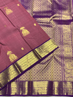 Load image into Gallery viewer, Classic Dusky Plum &amp; Violet 2gm Zari Kanchipuram Handloom Silk Saree SS25821
