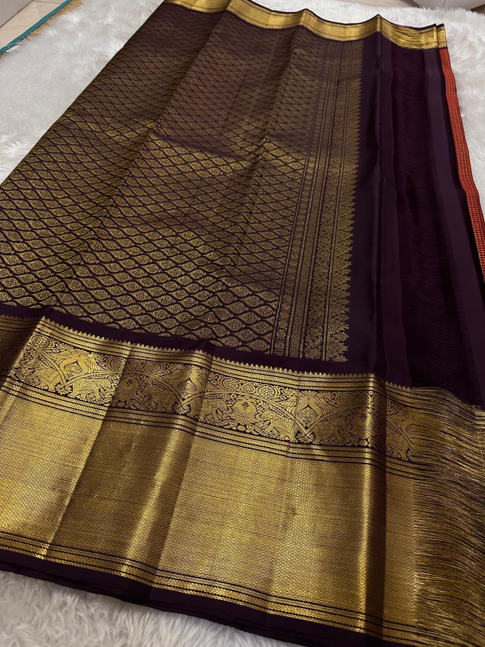 Classic Cherry Red & Dark Chocolate 2gm Zari Bridal Elegance Kanchipuram Handloom Silk Saree SS24477