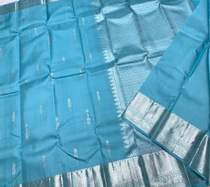 Classic Creamy Blue 2gm Zari Kanchipuram Handloom Silk Saree SS25823