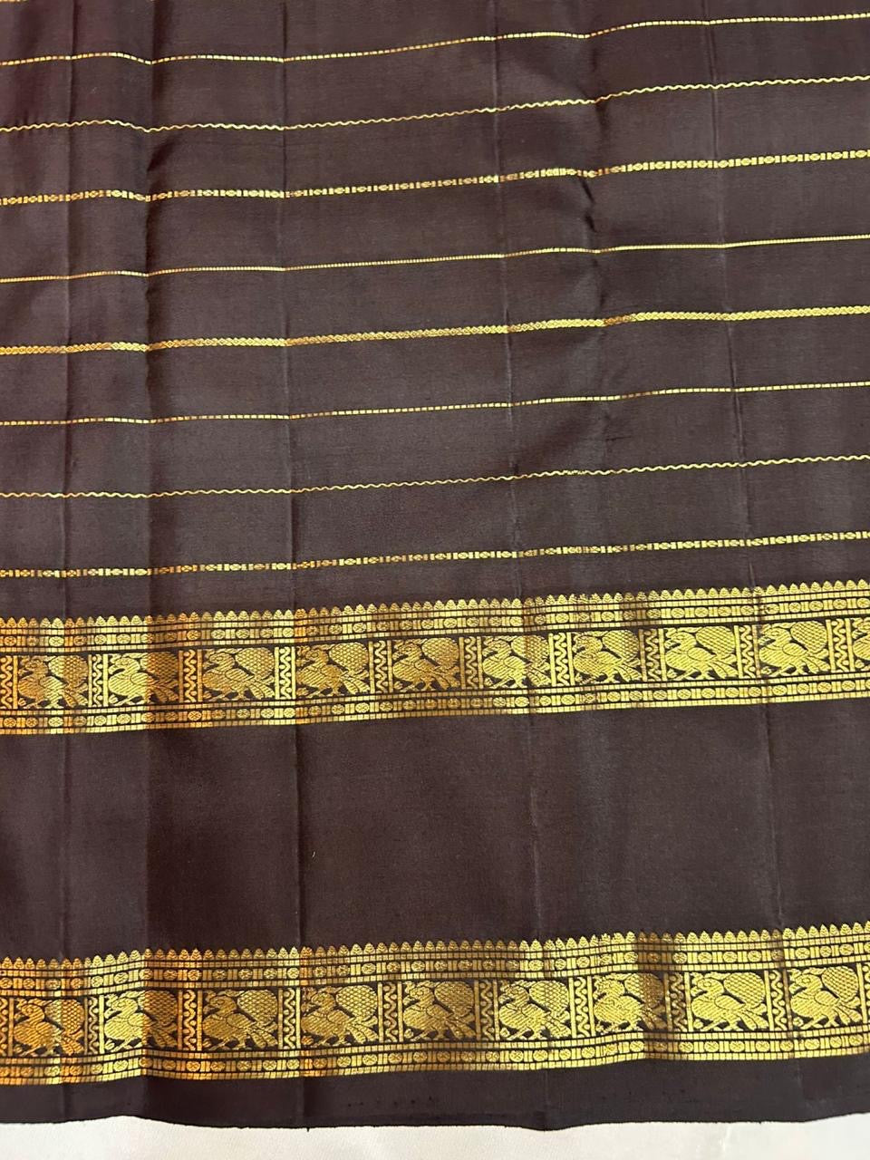 Classic Barn Red & Dark Brown Chocolate 2gm Zari Kanchipuram Handloom Silk Saree SS25837