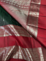 Load image into Gallery viewer, Classic Pine Green &amp; Barn Red 2gm Silver Zari Elegance Kanchipuram Handloom Silk Saree SS25382
