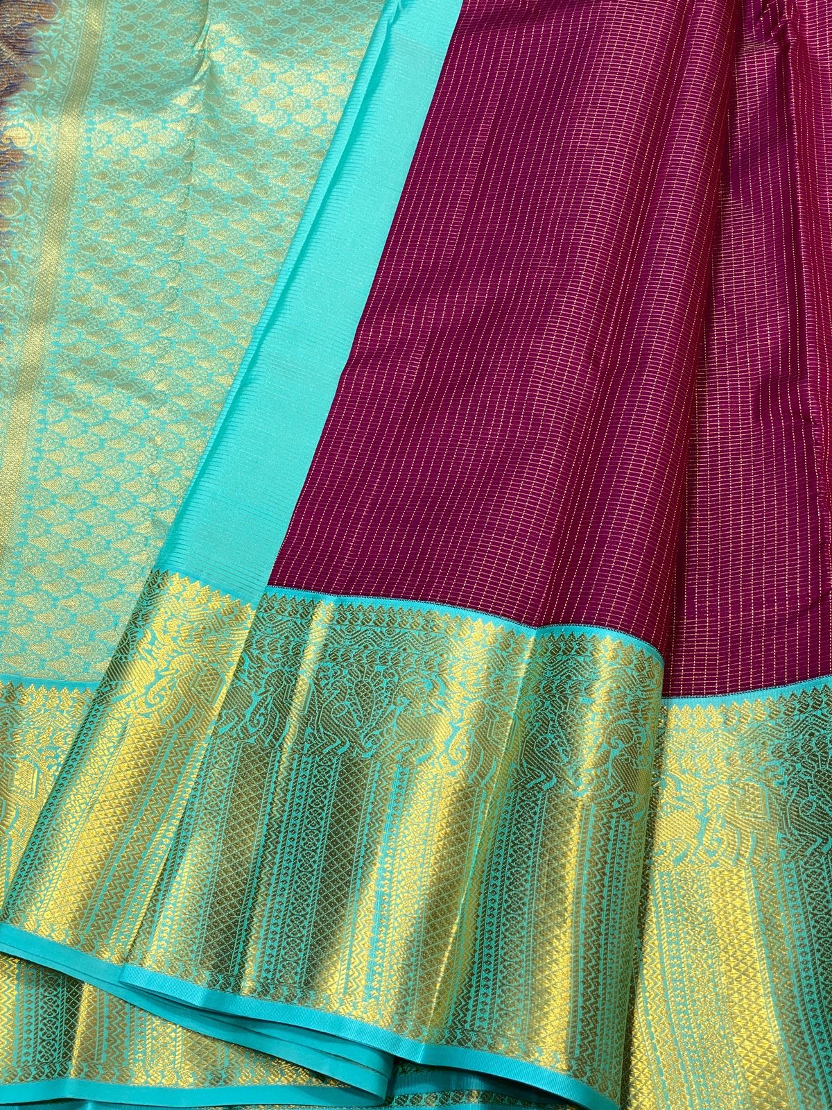 Classic Wine Red  & Ice Blue 1gm Zari Vaira Oosi Checks Elegance Kanchipuram Handloom Silk Saree SS25499