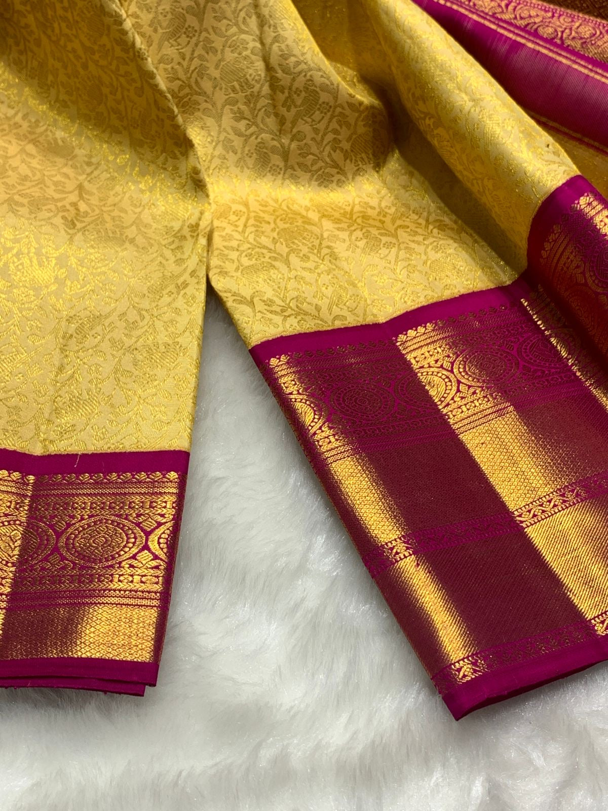 Classic Yellow & Pink 2gm Zari Bridal Elegance Kanchipuram Handloom Silk Saree SS25272