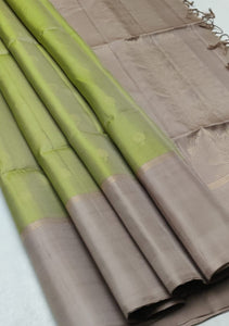 Classic Light Green & Beige Elegance Handloom Soft Silk Saree SS23955