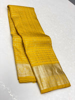 Load image into Gallery viewer, Classic Melon Yellow 2gm Zari Kanchipuram Handloom Silk Saree SS26608
