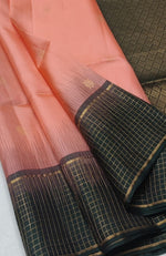 Load image into Gallery viewer, Classic Peachy Rose &amp; Bottle Green Handloom Soft Silk Saree SS27267
