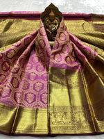 Load image into Gallery viewer, Classic Creamy Pink &amp; Mahogany Red 2gm Zari Kanchipuram Handloom Silk Saree SS26004
