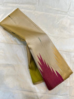Load image into Gallery viewer, Classic Creamy Mash Beige Temple Border Elegance Kanchipuram Handloom Silk Saree SS27921
