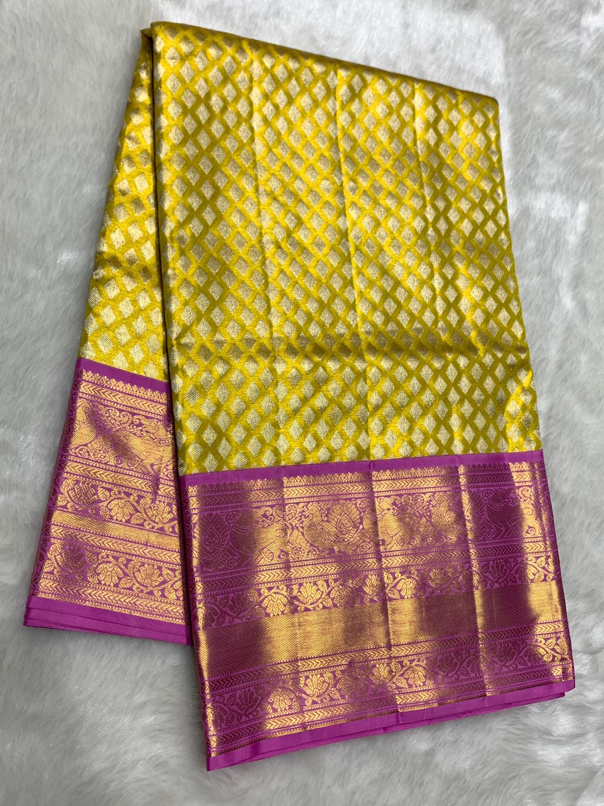 Classic Gold & Pinkish Purple 2gm Zari Bridal Elegance Kanchipuram Handloom Silk Saree SS25283
