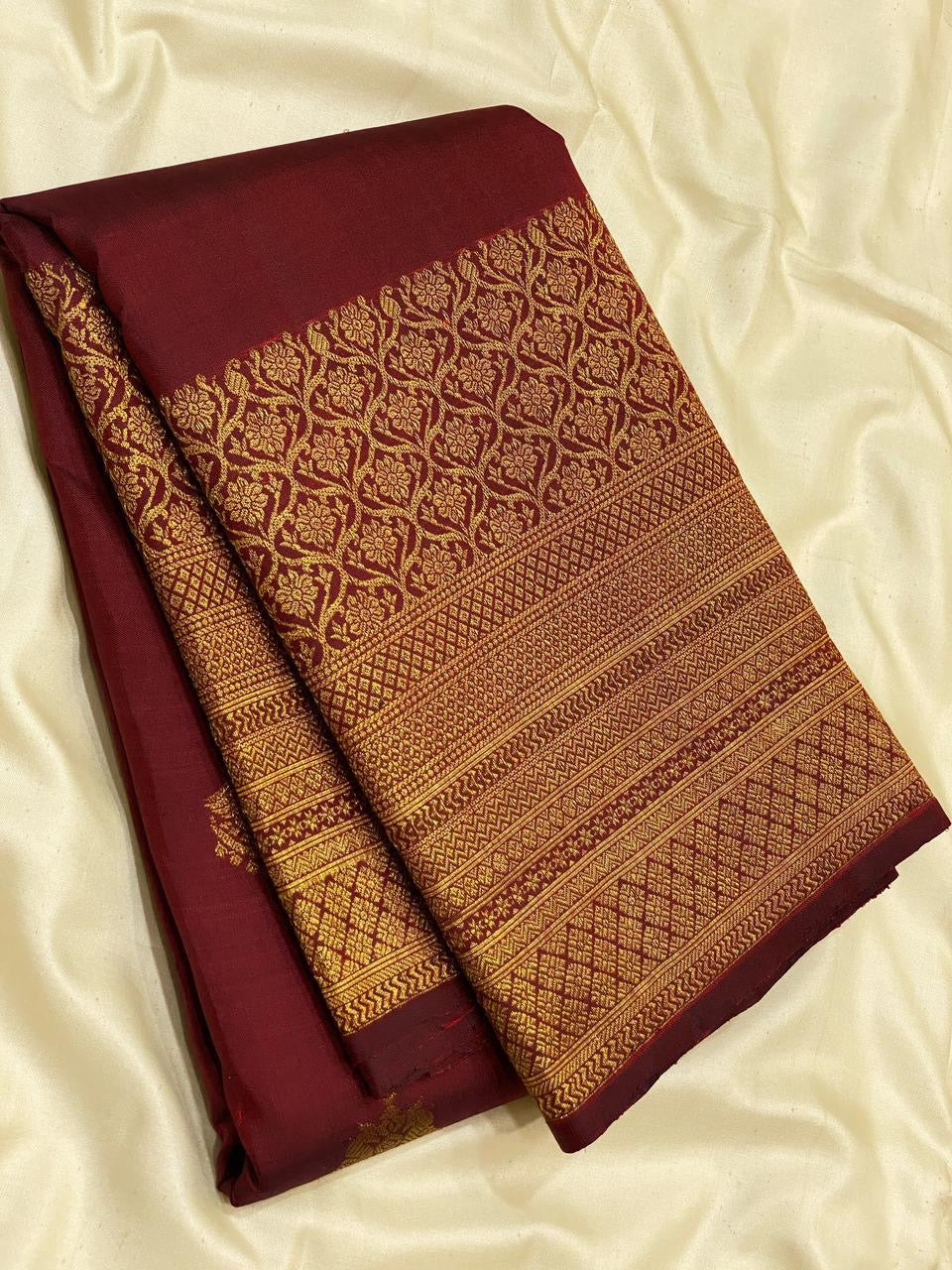 Classic Cherry Red 2gm Zari Bridal Elegance Kanchipuram Handloom Silk Saree SS24515