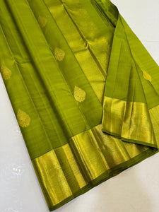 Classic Olive Green Elegance Kanchipuram Handloom Silk Saree SS24322