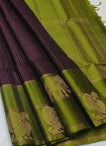Load image into Gallery viewer, Classic Chocolate Brown &amp; Olive Green Double Warp Elegance Handloom Soft Silk Saree SS26745
