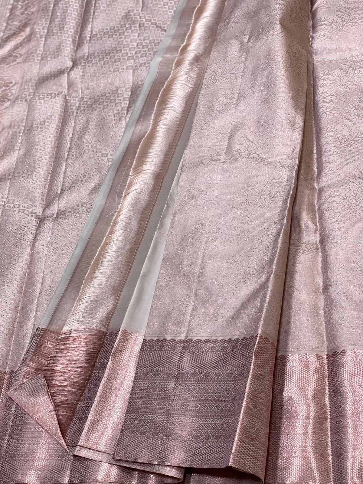 Pastel Grey 2gm Antique Zari Bridal Elegance Kanchipuram Handloom Silk Saree SS25326