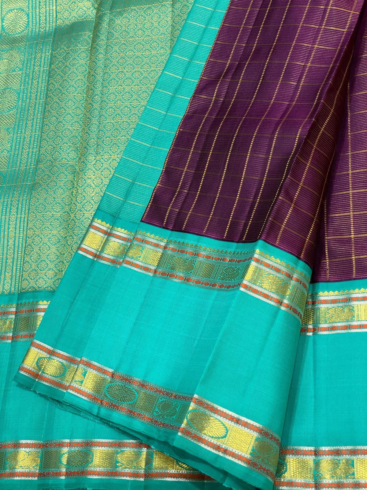 Classic Plum & Turquoise Green 2gm Zari Vaira Oosi Checks Butta Kanchipuram Handloom Silk Saree SS26322