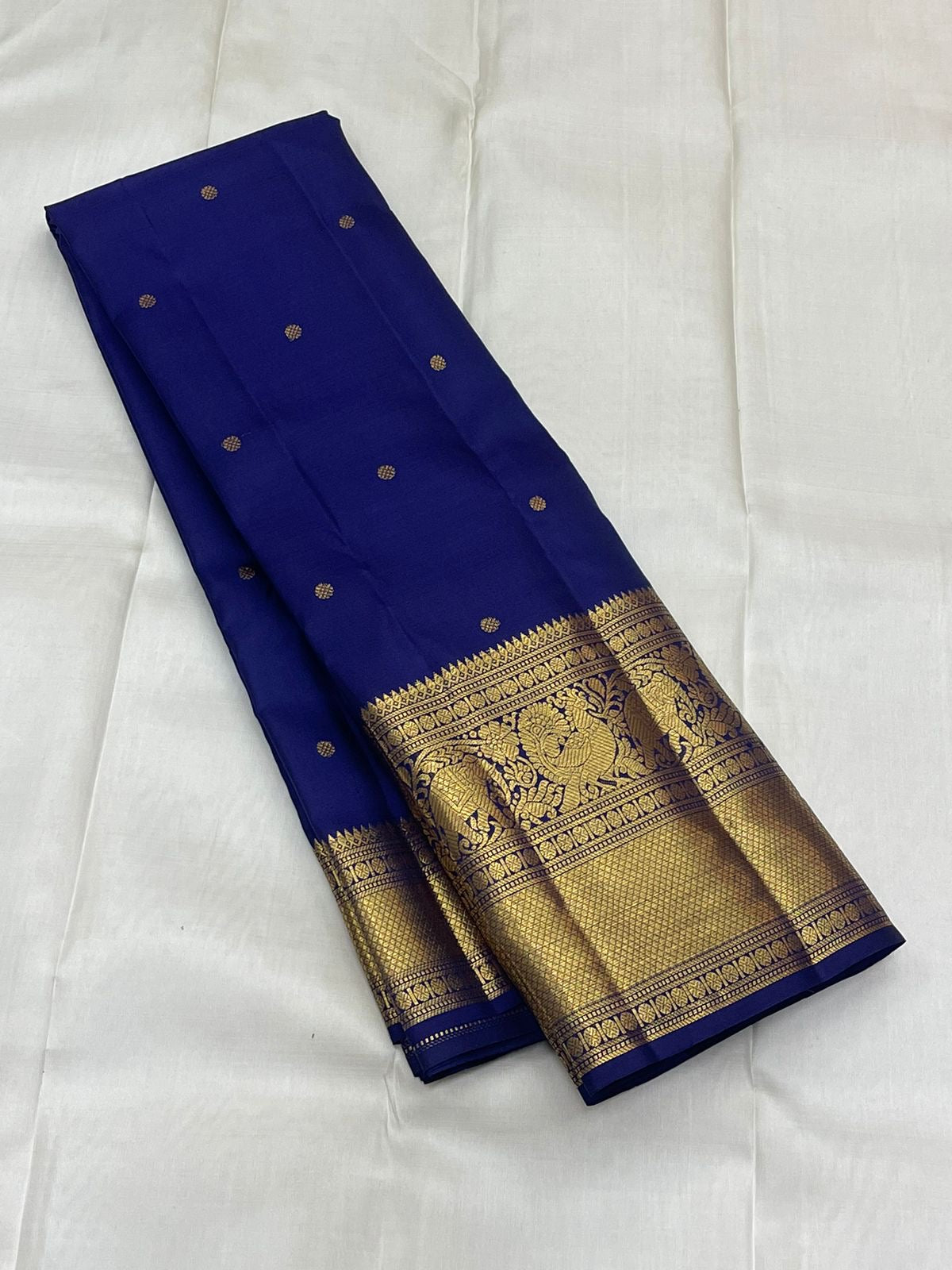 Classic Navy Blue 1gm Vintage Kanchipuram Handloom Silk Saree SS26277