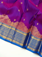 Load image into Gallery viewer, Classic Vadamalli &amp; Azure Blue Kanchipuram Handloom Silk Saree SS25927
