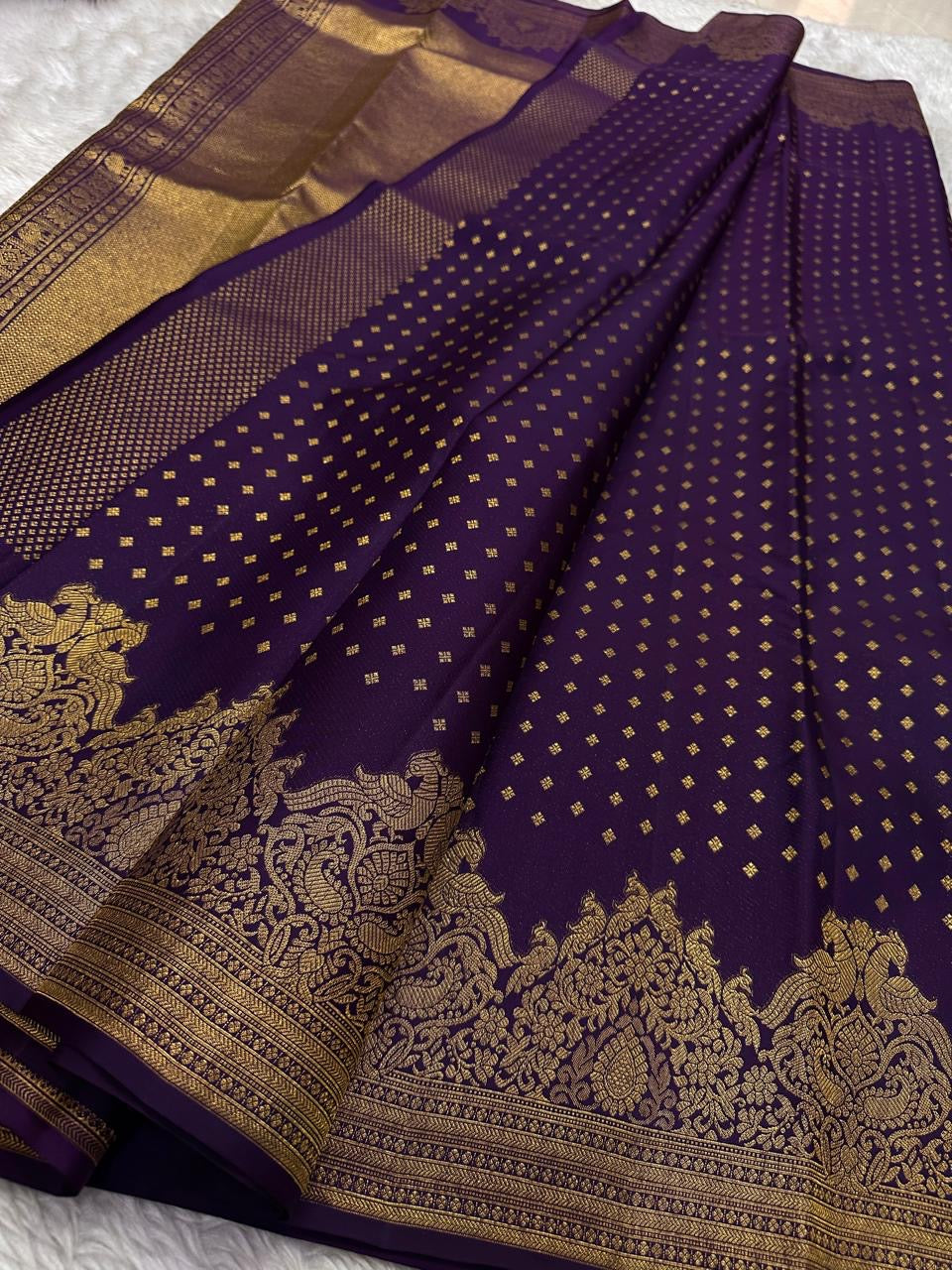 Classic Plum Kanchipuram Handloom Silk Saree SS26221