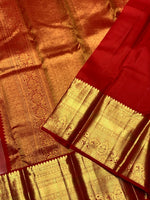 Load image into Gallery viewer, Classic Cream &amp; Red 2gm Zari Elegance Kanchipuram Handloom Silk Saree SS27034
