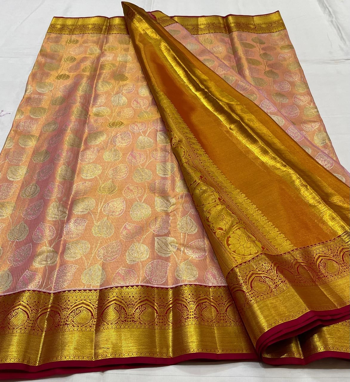 Classic Sunset Peach & Red 2gm Zari Brocade Bridal Elegance Kanchipuram Handloom Silk Saree SS23639