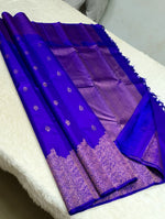 Load image into Gallery viewer, Classic Royal Blue 2gm Zari Kanchipuram Handloom Silk Saree SS26387
