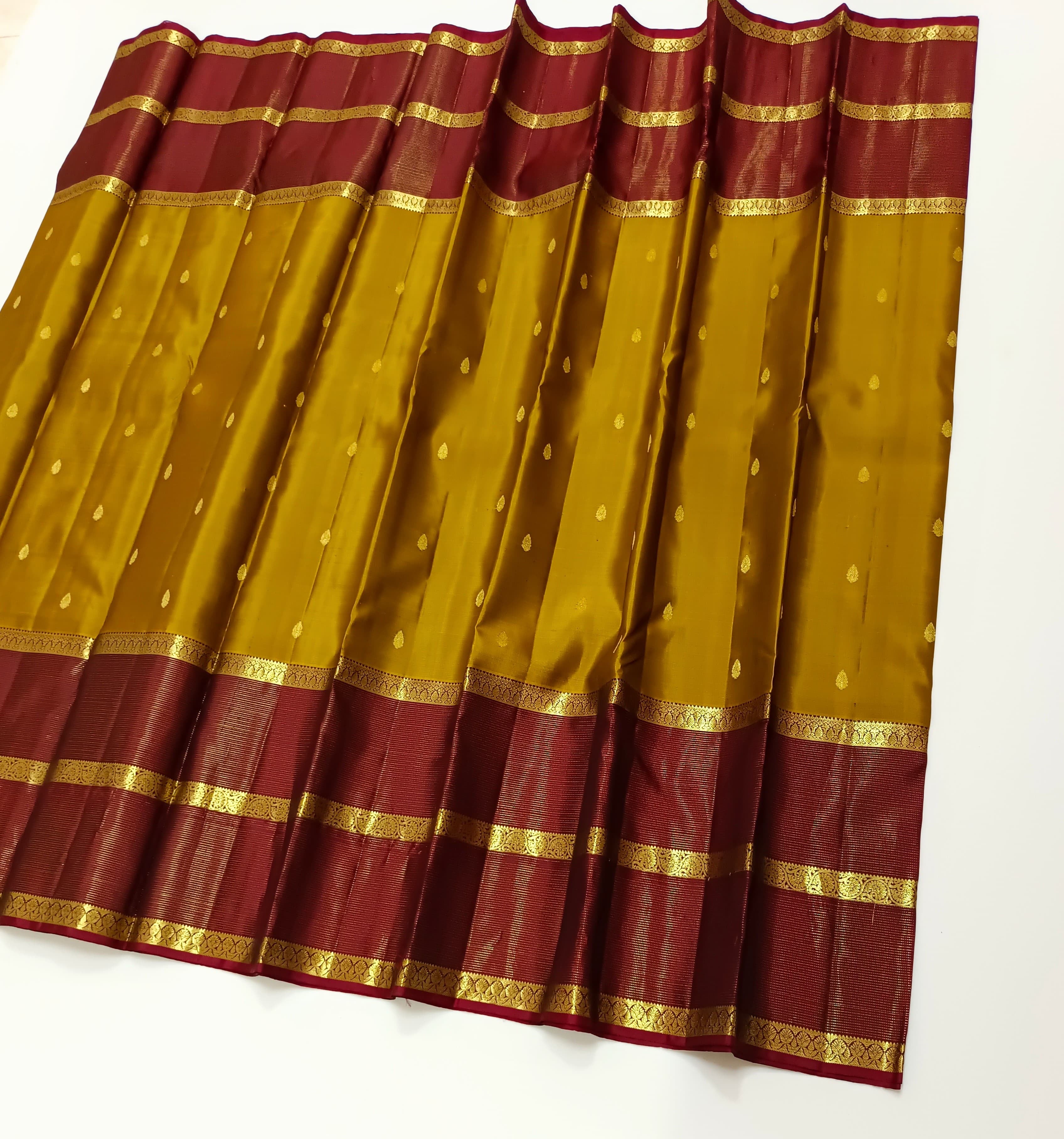 Classic Mustard & Maroon 2gm Zari Vaira Oosi Elegance Kanchipuram Handloom Silk Saree SS25336