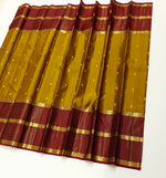 Load image into Gallery viewer, Classic Mustard &amp; Maroon 2gm Zari Vaira Oosi Elegance Kanchipuram Handloom Silk Saree SS25336
