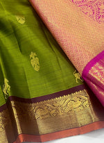 Load image into Gallery viewer, Classic Olive Green &amp; Dark Pink 2gm Zari Bridal Elegance Kanchipuram Handloom Silk Saree SS27130
