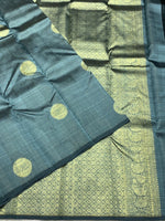 Load image into Gallery viewer, Classic Mettallic Grey 2gm Zari Kanchipuram Handloom Silk Saree SS25972
