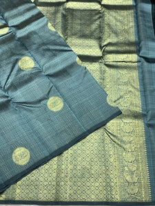 Classic Mettallic Grey 2gm Zari Kanchipuram Handloom Silk Saree SS25972