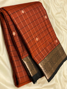 Classic Burnt Orange & Shadow Black 2gm Zari checks Elegance Kanchipuram Handloom Silk Saree SS25379