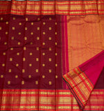 Load image into Gallery viewer, Classic Garnet Red &amp; Orange 1gm Zari Vintage Elegance Kanchipuram Handloom Silk Saree SS26992
