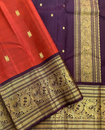Load image into Gallery viewer, Classic Burnt Orange &amp; Dark Espresso Brown 2gm Zari Kanchipuram Handloom Silk Saree SS26636
