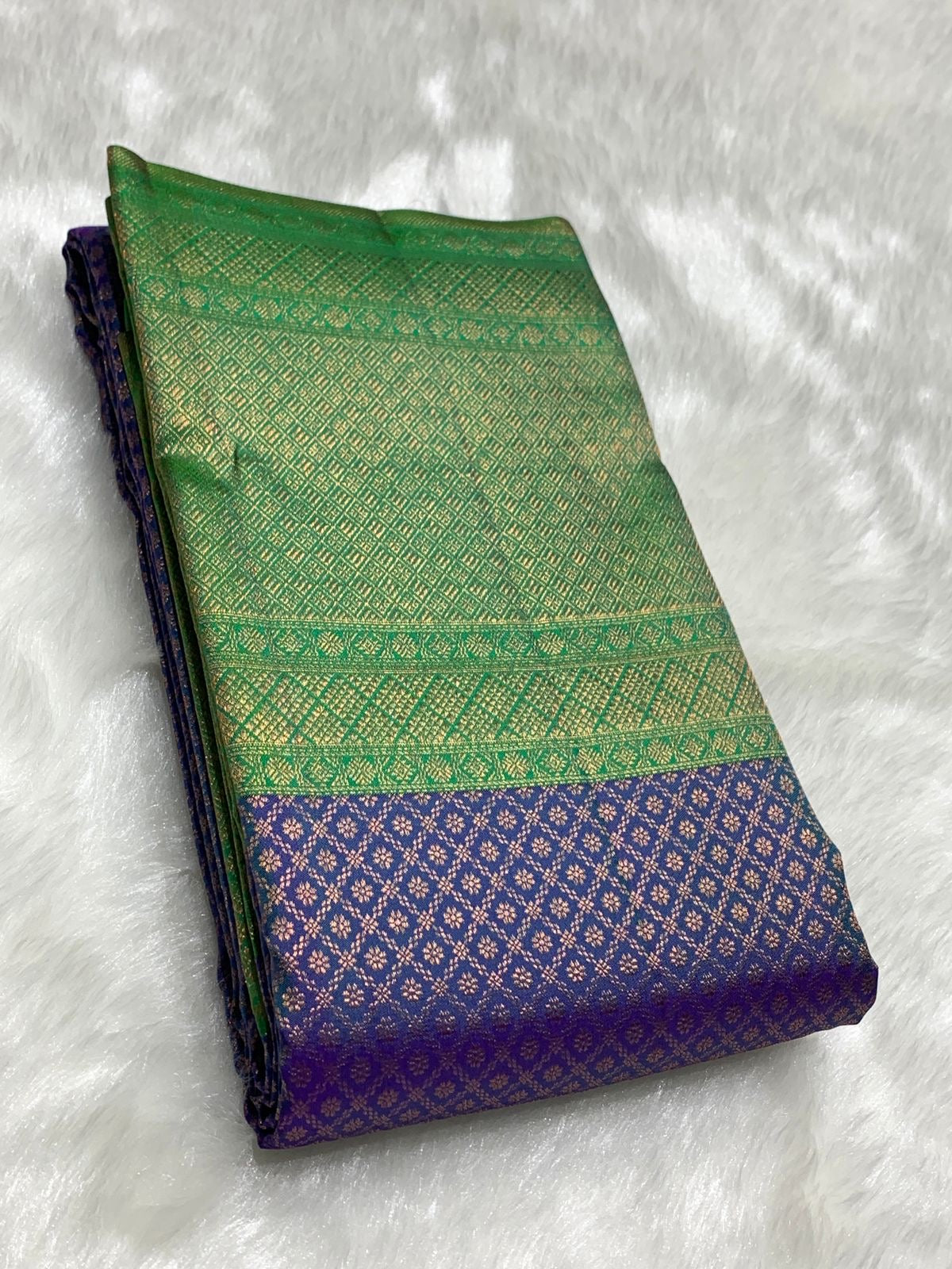 Classic Bluish Violet & Green 2gm Zari Elegance Kanchipuram Handloom Silk Saree SS25437