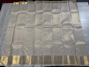 Classic Pastel Grey Floral Bridal Elegance Kanchipuram Handloom Silk Saree SS25968