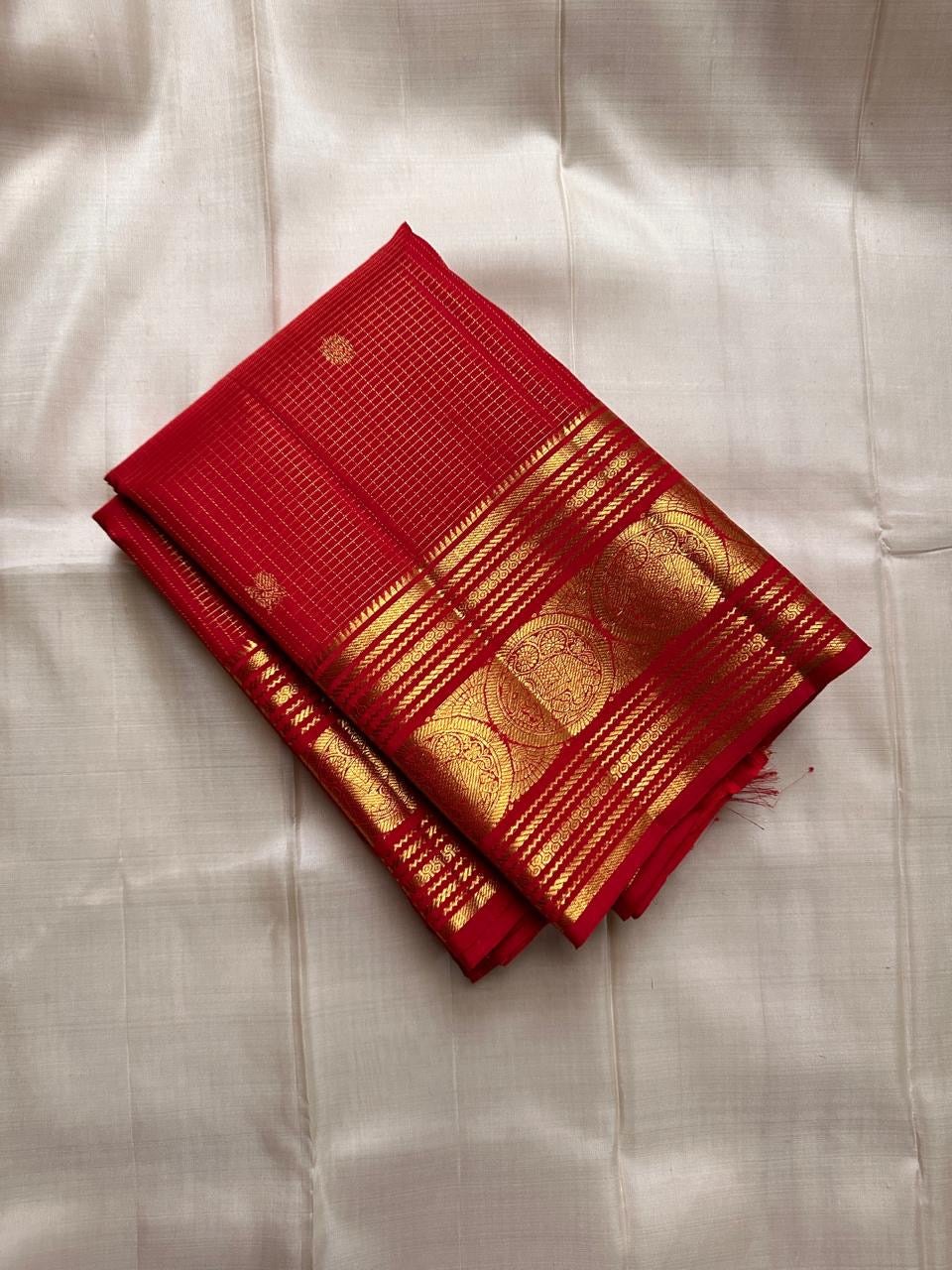 Classic Fiery Red Elegance Kanchipuram Handloom Silk Saree SS25402