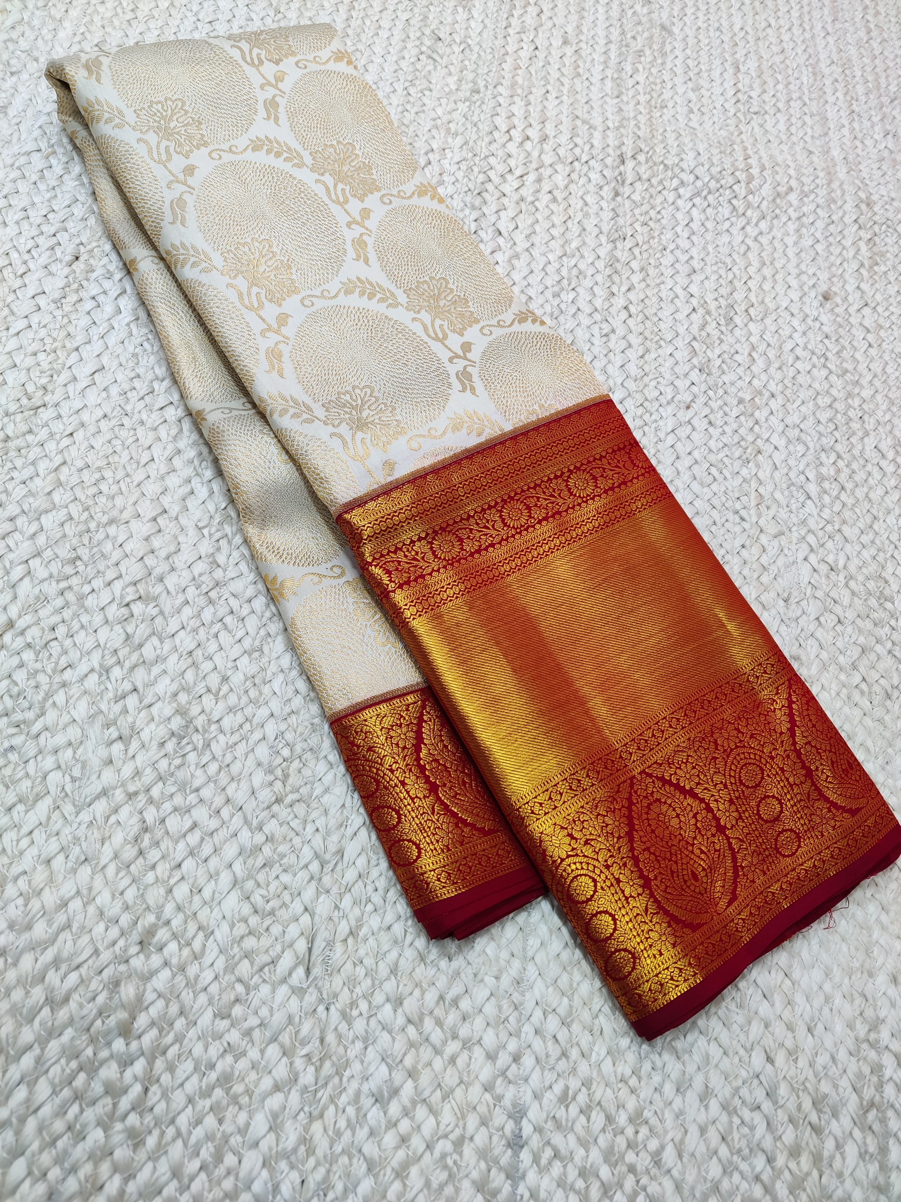 Classic White & Chilli Red Bridal Elegance Kanchipuram Handloom Silk Saree SS24589