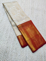 Load image into Gallery viewer, Classic White &amp; Chilli Red Bridal Elegance Kanchipuram Handloom Silk Saree SS24589
