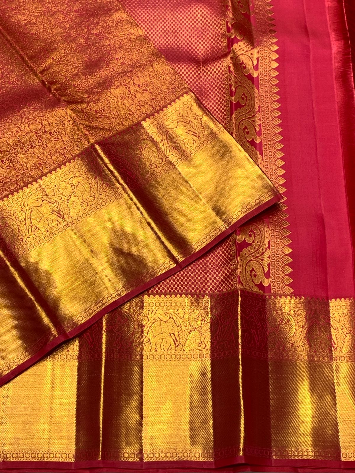 Classic Creamy Pink Dual Toned 2gm Zari Bridal Elegance Kanchipuram Handloom Silk Saree SS25278
