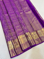 Load image into Gallery viewer, Classic Vadamalli Elegance Kanchipuram Handloom Silk Saree SS24686
