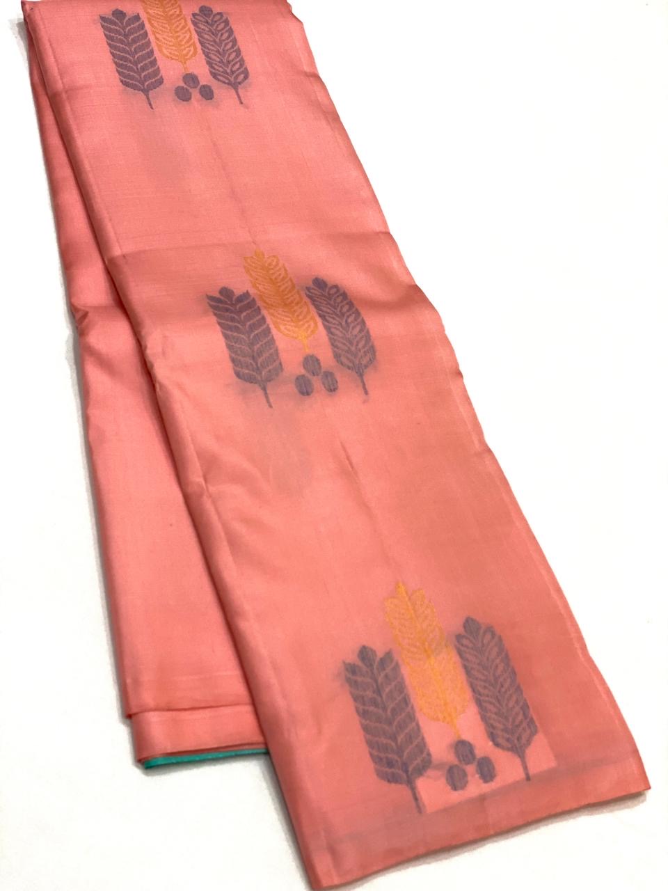 Classic Peach & Jade Green 1gm Zari Elegance Kanchipuram Handloom Silk Saree SS23546