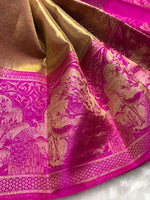 Load image into Gallery viewer, Classic Gold &amp; Glow Purple Elegance Kanchipuram Handloom Silk Saree SS25435
