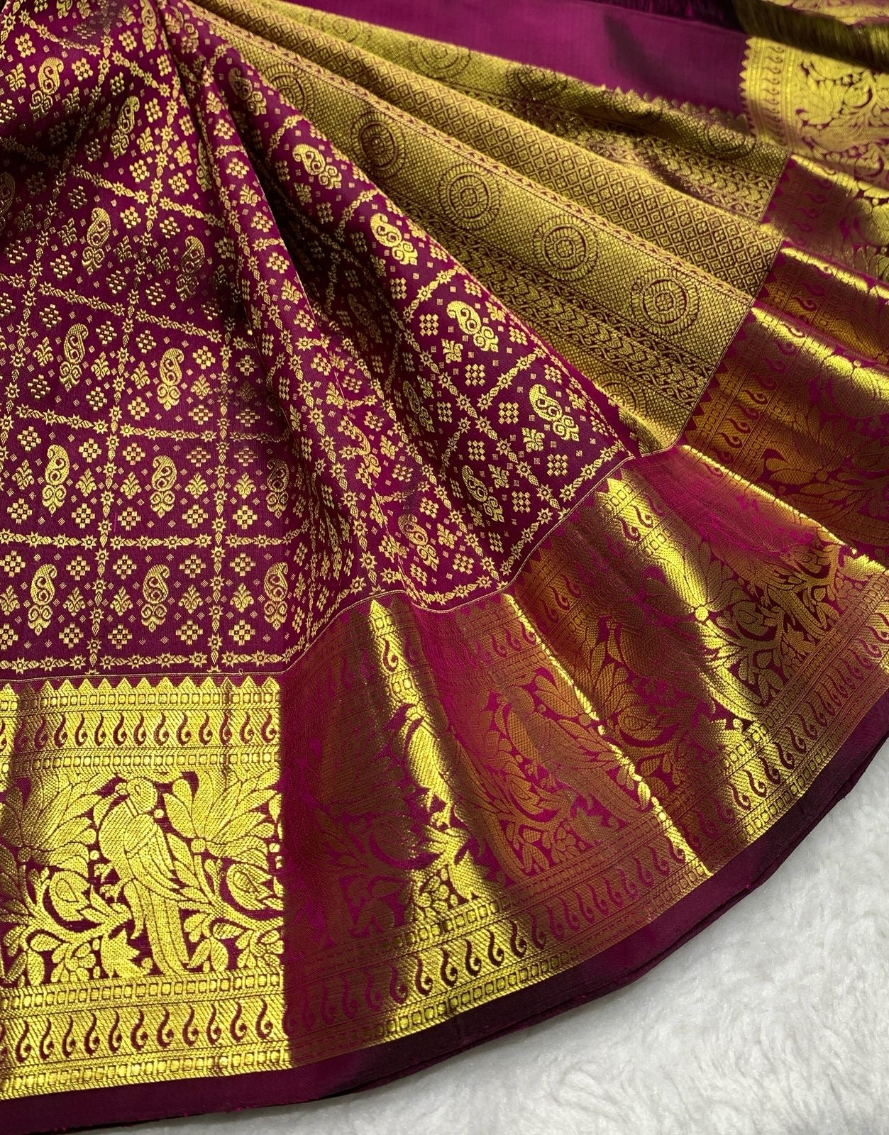 Classic Ruby Plum Bridal Elegance Kanchipuram Handloom Silk Saree SS24861