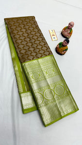 Classic Moss Brown & Spring Green Elegance Kanchipuram Handloom Silk Saree SS24489