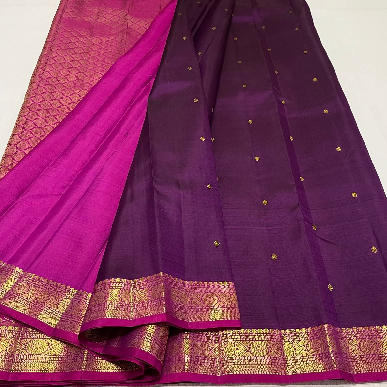 Berry Wine Plum Elegance Kanchipuram Handloom Silk Saree SS20628