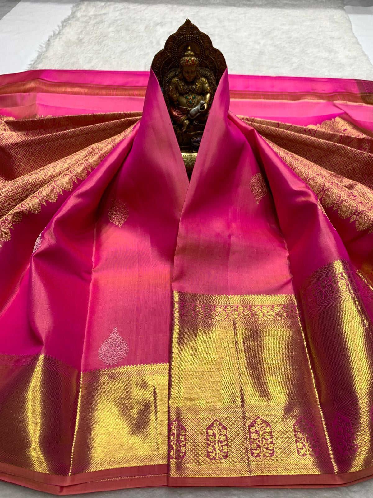 Classic Pink 2gm Zari Elegance Kanchipuram Handloom Silk Saree SS25452