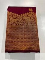 Load image into Gallery viewer, Classic Maroon Bridal Elegance Kanchipuram Handloom Silk Saree SS28063
