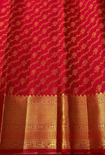 Load image into Gallery viewer, Classic Red 2gm Zari Bridal Elegance Kanchipuram Handloom Silk Saree SS24224
